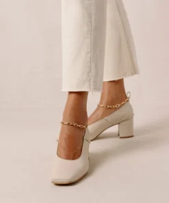 ALOHAS Agent Anklet Ivory Shoes