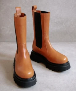 ALOHAS All Rounder Tan Shoes