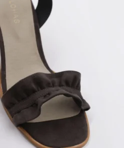 Alohas X Ellie Bullen Taupe