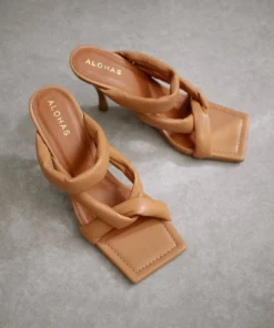 ALOHAS Amaretto Camel Shoes