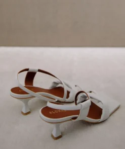 ALOHAS Asymmetric Straps White Shoes