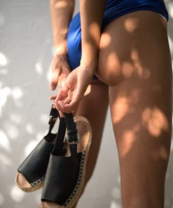 ALOHAS Back Strap Black Shoes