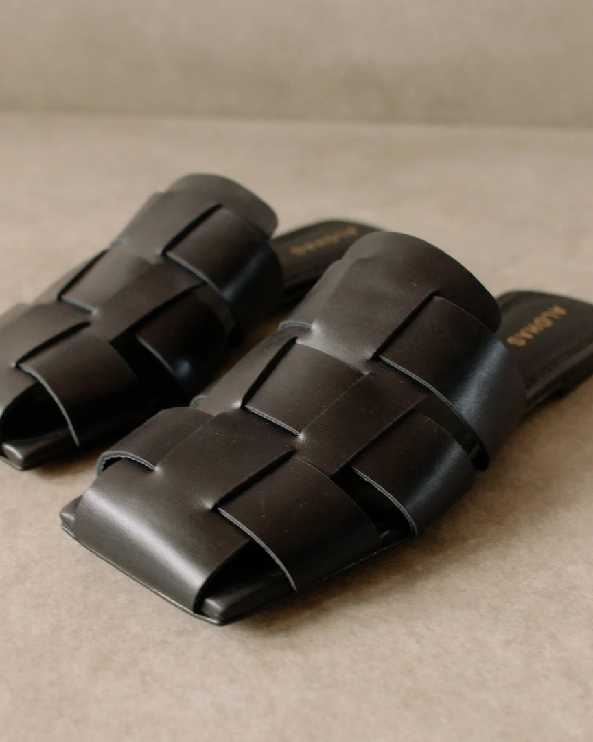 ALOHAS Barney Black Mules Shoes 5 ALOHAS Barney Black Mules Shoes