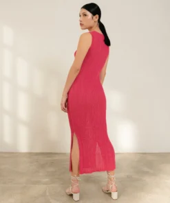 ALOHAS Breezy Glim Magenta Clothing