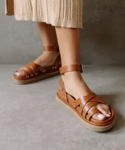 ALOHAS Buckle Up Tan