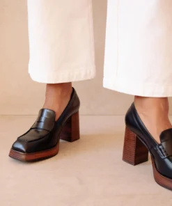 ALOHAS Busy Black Shoes