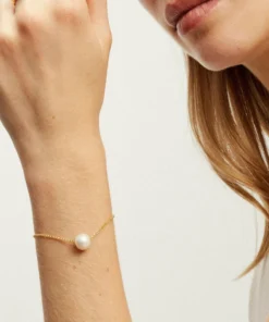 ALOHAS Accessories Camelia Bracelet Gold