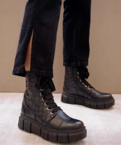 ALOHAS Can Can Black Braided Leather