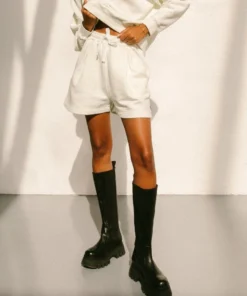 ALOHAS Clothing Cappuccino Short Ivory