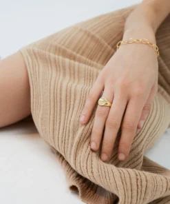 ALOHAS Chain Bracelet Gold Accessories 12 ALOHAS Chain Bracelet Gold Accessories