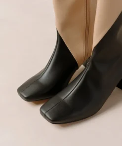 Svegan Shoes Chalk Black Tahini Beige