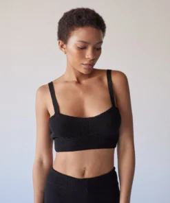 ALOHAS Charm Bra Knit Top Black Clothing