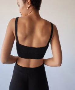 ALOHAS Charm Bra Knit Top Black Clothing