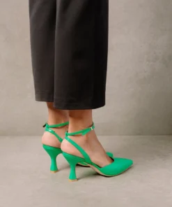 ALOHAS Cinderella Neon Green Shoes