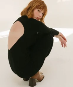 ALOHAS Conquest Dress Black