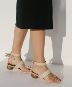 ALOHAS Coraçao Taupe Shoes