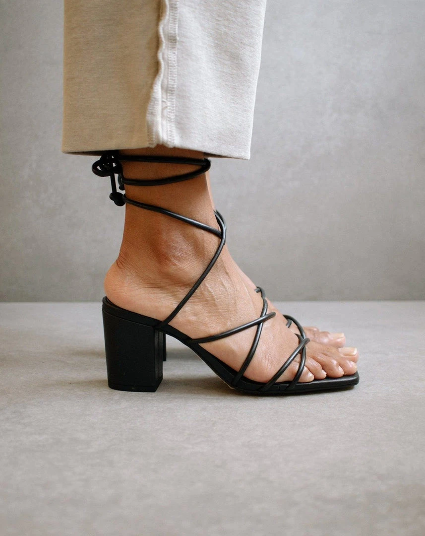 ALOHAS Cosmopolitan Black Sandal Shoes 4 ALOHAS Cosmopolitan Black Sandal Shoes