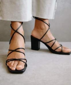 ALOHAS Cosmopolitan Black Sandal Shoes 8 ALOHAS Cosmopolitan Black Sandal Shoes