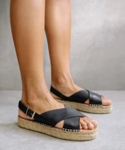 ALOHAS Shoes Crossed Black