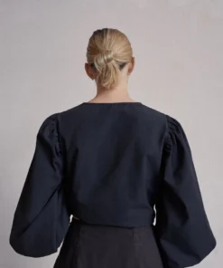 ALOHAS Dazzling Black Blouse Clothing