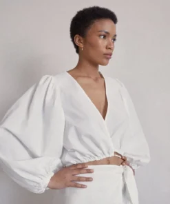 ALOHAS Dazzling Off White Blouse Clothing 9 ALOHAS Dazzling Off White Blouse Clothing