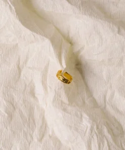 ALOHAS Accessories Delilah Earcuff Gold