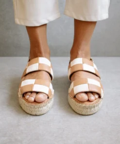 ALOHAS Shoes Double Strap Scacchi Camel & Ivory 9 ALOHAS Shoes Double Strap Scacchi Camel & Ivory
