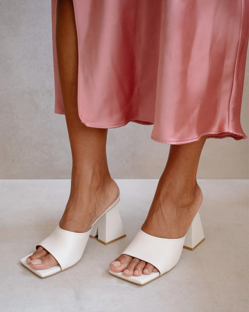 ALOHAS Dune Off White Shoes 1 ALOHAS Dune Off White Shoes