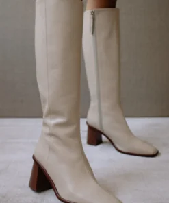 ALOHAS Shoes East Off White