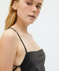 ALOHAS Fuzzy Dress Black 13 ALOHAS Fuzzy Dress Black