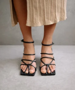 ALOHAS Ginza Black Sandal