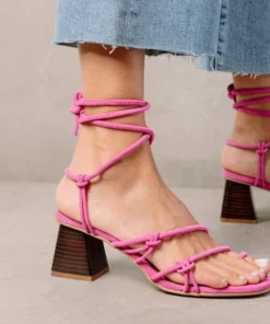 ALOHAS Goldie Magenta Shoes