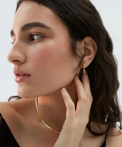 ALOHAS Hanging Crystal Earrings Sand Beige Accessories