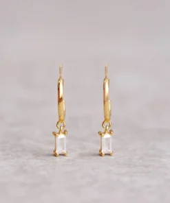 ALOHAS Hanging Crystal Earrings White Accessories