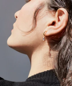 ALOHAS Hanging Crystal Earrings White Accessories