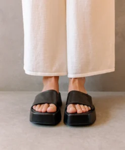 Svegan Janice Black Sandals Shoes