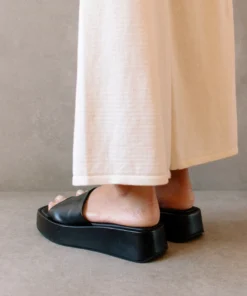 Svegan Janice Black Sandals Shoes