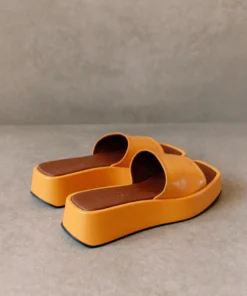 Svegan Janice Spicy Orange Sandals