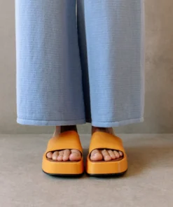Svegan Janice Spicy Orange Sandals