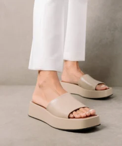 Svegan Janice Tahini Beige