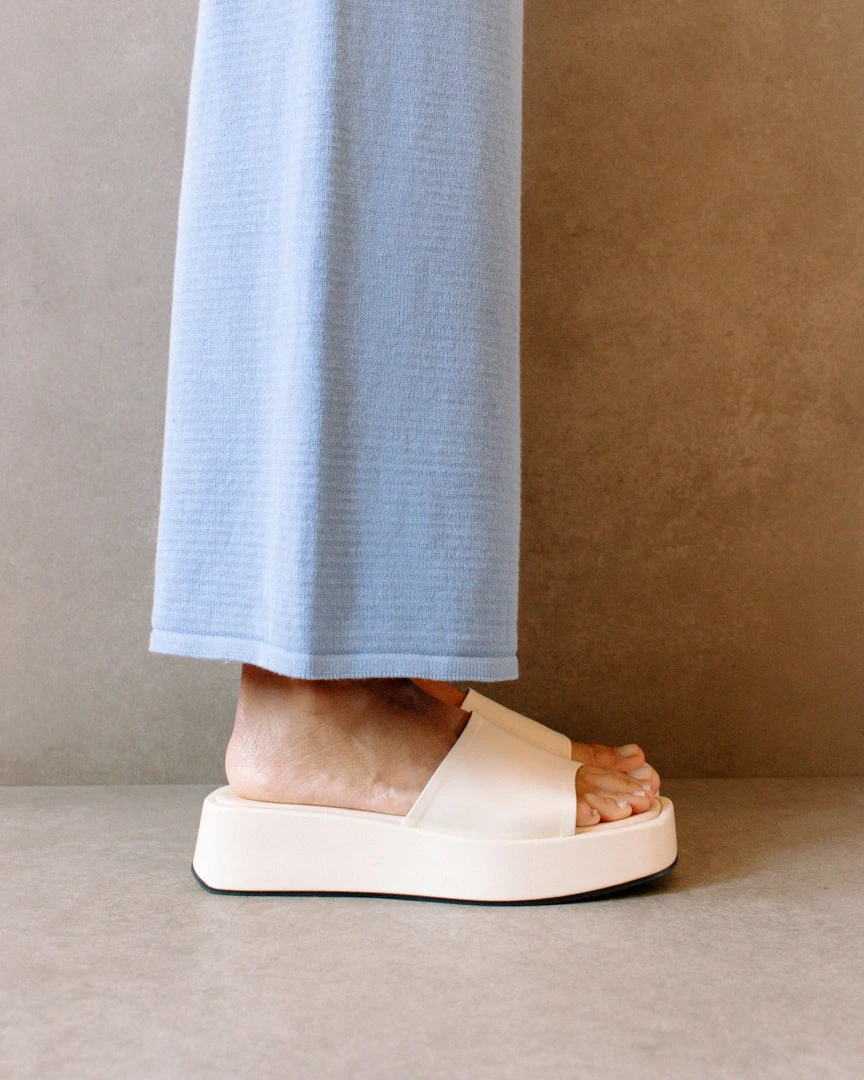 Svegan Shoes Janice Warm White Sandals 2 Svegan Shoes Janice Warm White Sandals