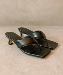 SVEGAN Jolla Black Sandals