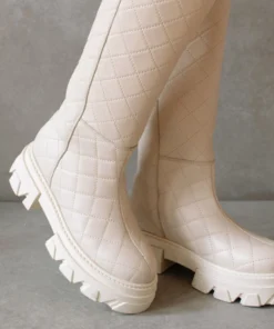 ALOHAS Katiuska Goal Digger Ivory Shoes