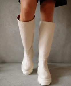 ALOHAS Katiuska Goal Digger Ivory Shoes