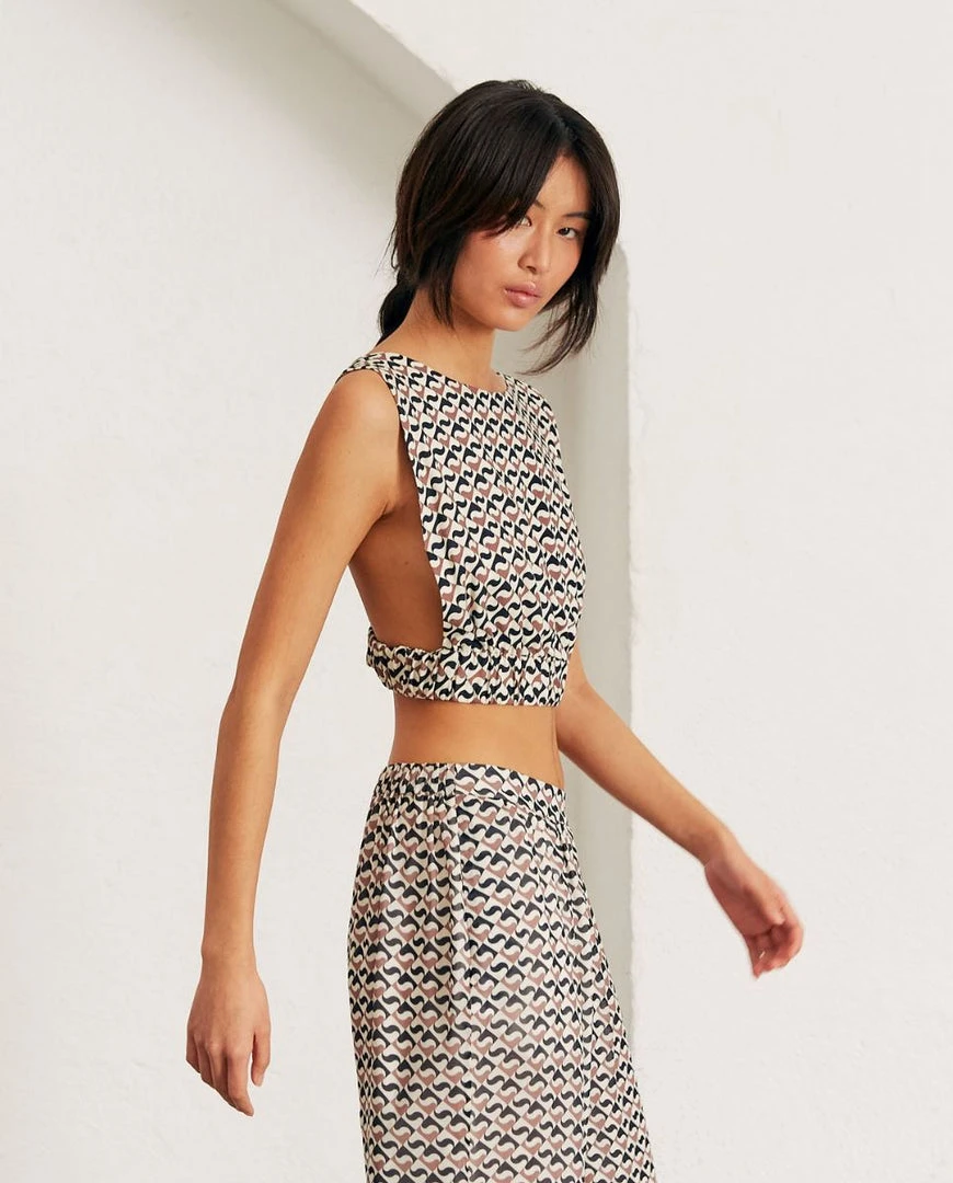 ALOHAS Kryptonite Top Monogram Black Nutmeg 4 ALOHAS Kryptonite Top Monogram Black Nutmeg