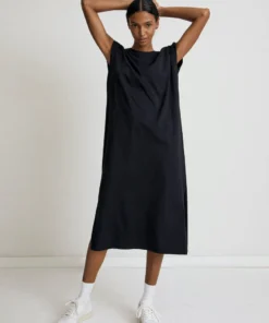 ALOHAS Clothing Lossy Dress Black