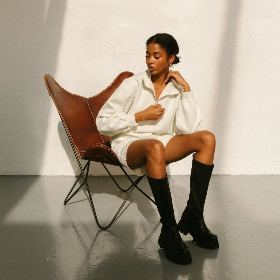 ALOHAS Clothing Macchiato Sweatshirt Ivory 3 ALOHAS Clothing Macchiato Sweatshirt Ivory