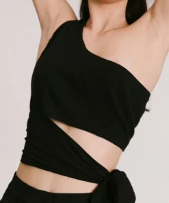 ALOHAS Magnet Top Black Clothing