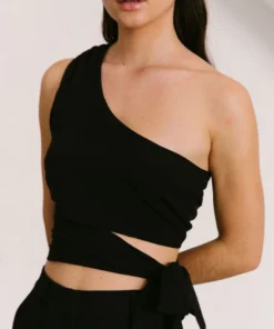 ALOHAS Magnet Top Black Clothing