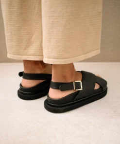 ALOHAS Marshmallow Cactus Black Shoes